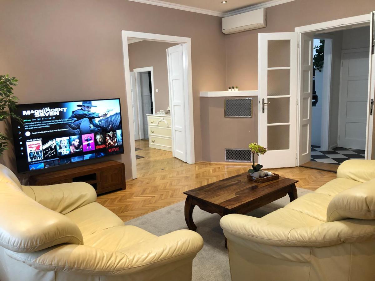 Margareta Apartman Pécs Eksteriør bilde