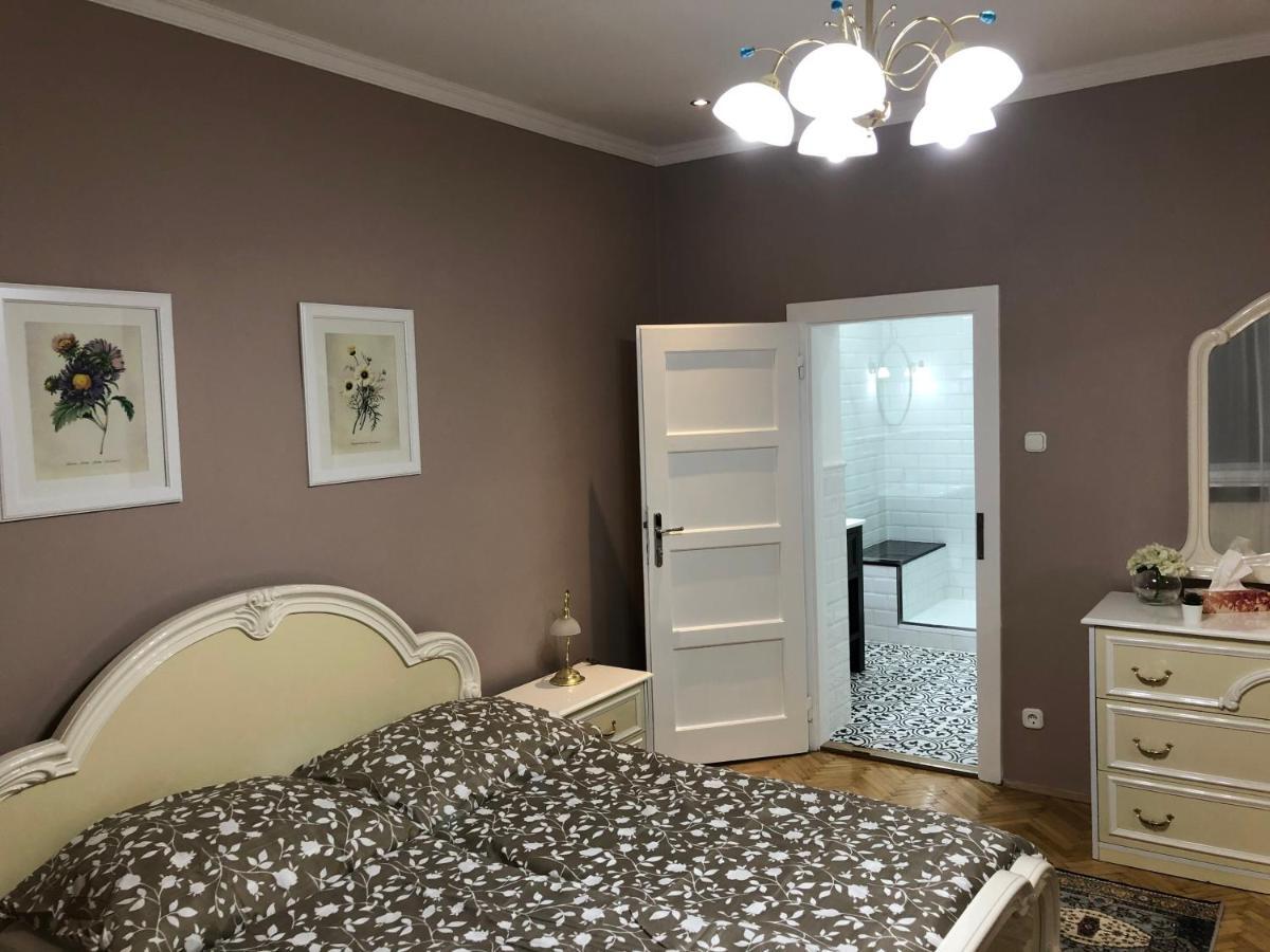 Margareta Apartman Pécs Eksteriør bilde